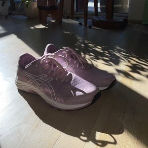 NWOB ASICS Ortholite trainers